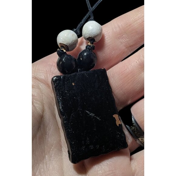 Vintage Terra Cotta Black And White Primitive Person Pendant Necklace - Picture 4 of 10